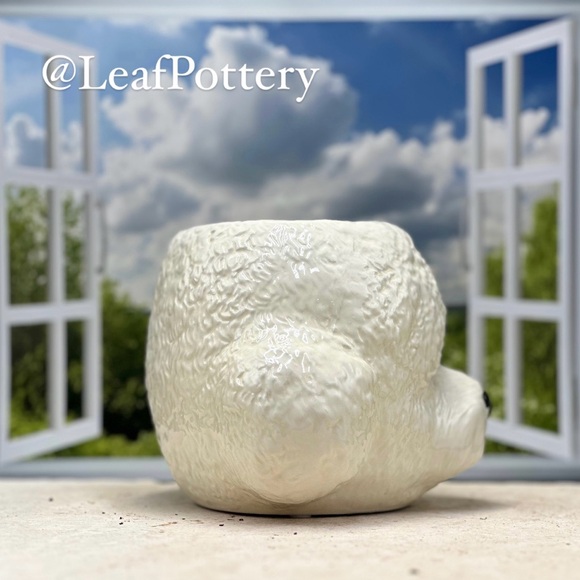 Bichon Frise White dog head-shaped Ceramic planter without drainage hole - Picture 4 of 9